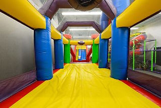 Bounce Safari Obstacle Course